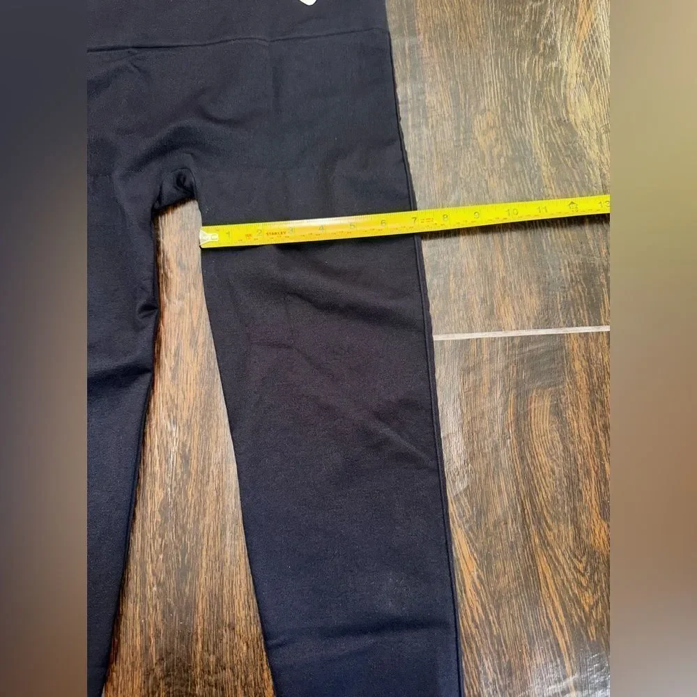 Mother Tucker Belly Bandit compression post pregnancy leggings. Sz M NWT